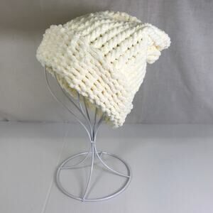 NWT Handmade Chunky Knitted Cream Textured Adult Slouchy Beanie